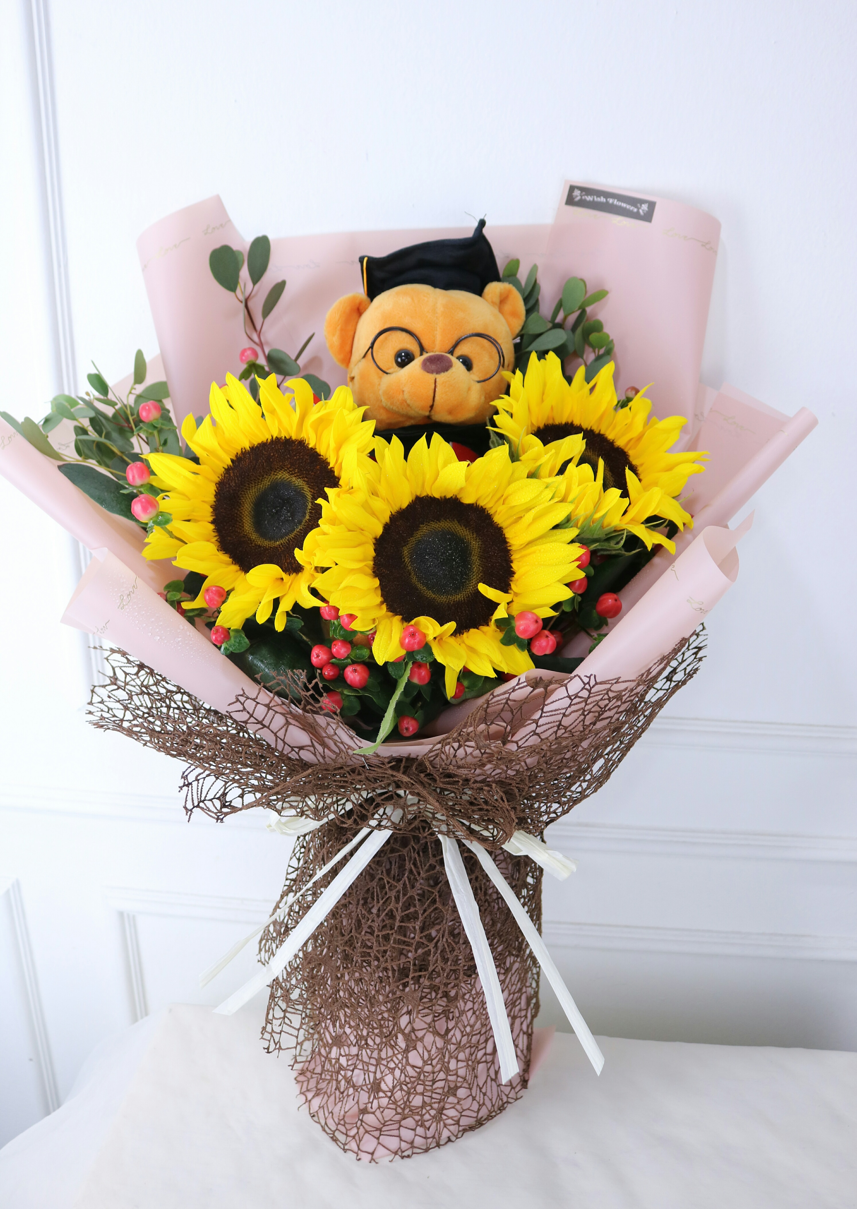 Graduation Bouquet – 02 – Wish Flowers