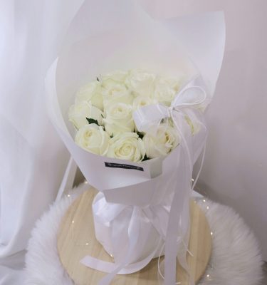 White Rose Bouquet – 03