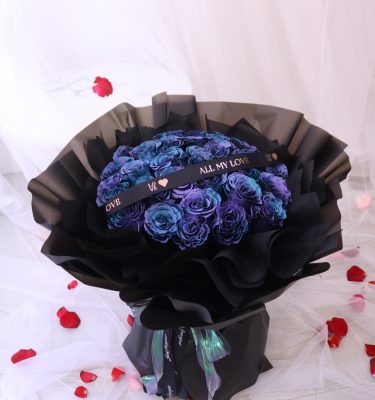Sapphire Velvet Roses